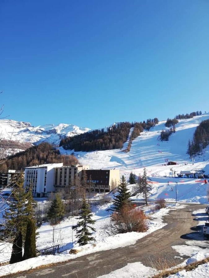 Appartement Pied Des Pistes Super Sauze Enchastrayes Exteriér fotografie